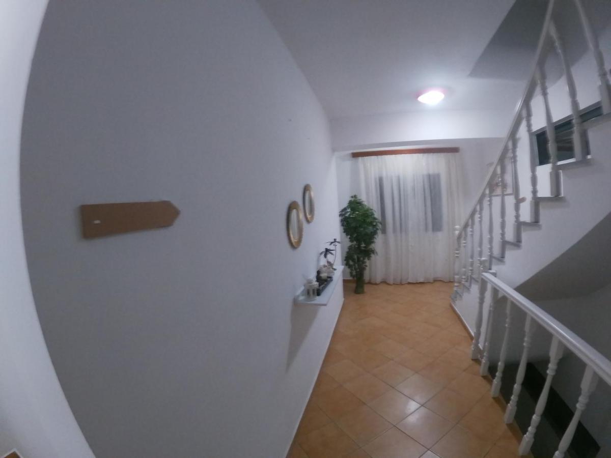 Kanina Hotel&Hostel Sarandë Buitenkant foto